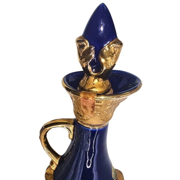 Jim Beam 1966 "Majestic" 14.5 Inch Decanter – Cobalt Blue PitcherGold Accents - Picture 11 of 16